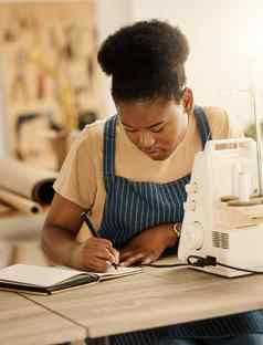 有创意的设计师规划笔记笔记本时尚设计师写作列表非洲美国裁缝写作笔记本裁缝工作缝纫工作室