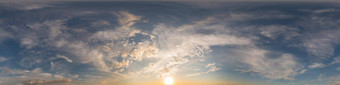 蓝色的日落天空全景蓬松的积云云无缝的Hdr帕诺球形equirectangular格式完整的天顶可视化游戏天空更换空中无人机全景照片