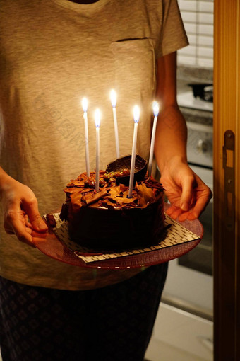 <strong>生日</strong>庆祝活动巧克力蛋糕蜡烛