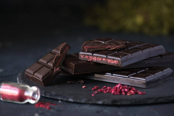 黑暗自制的<strong>巧克力</strong>树莓填充