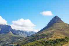 视图山路径城市景观蓝色的天空Copyspace和平山风景优美的背景安静的狮子头角小镇南非洲自然背景山前