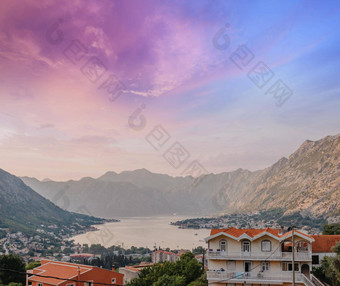 日落肮脏的湾黑山共和国日落美丽的景观旅行概念黑山共和国肮脏的湾视图日落boko-kotor湾黑山共和国
