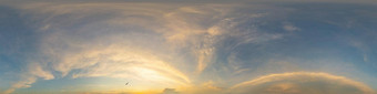 金发光的日落天空全景卷云云Hdr无缝的球形equirectangular全景天空圆顶天顶可视化天空更换空中无人机全景照片