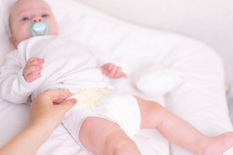 改变婴儿尿布选择尿布婴儿过敏尿布