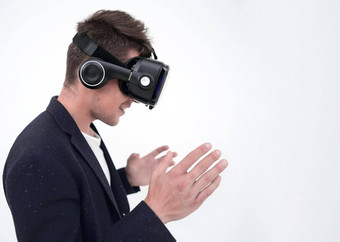 一边视图现代商人虚拟现实头盔