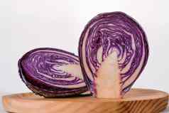 紫色的卷心菜红色的卷心菜隔离