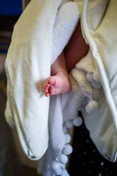 婴儿脚白色毛巾婴儿脚婴儿洗礼