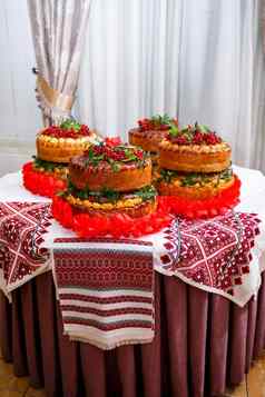婚礼面包面包装饰拉什尼克