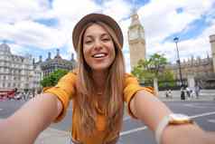 假期巴西女孩需要自拍图片智能手机伦敦