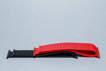 尼龙带聪明的看Velcro是一个粘扣带或魔术贴品牌的商标。Velcro?是Velcro BVBA的注册商标黑色的颜色