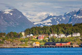 挪威农村农场艾于兰峡湾分支Sognefjord