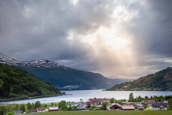 挪威农村农场艾于兰峡湾分支Sognefjord