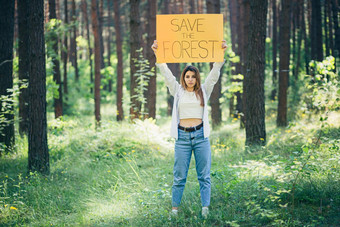 年轻的美丽的女人志愿者积极分子<strong>森林海报</strong>保存<strong>森林</strong>