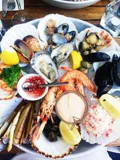 海鲜混合健康的吃地中海厨房食谱风格概念
