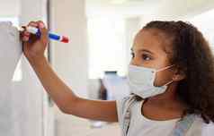 学校学生写作白板类科维德流感大流行学习教育研究年轻的幼儿园学前教育小学孩子面具安全保护协议