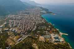视图高度度假胜地旅游小镇亚得里亚海海