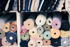 色彩斑斓的织物棉花卷纺织商店行业制造业务
