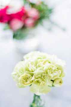 玫瑰花束装饰婚礼假期花花园风格概念