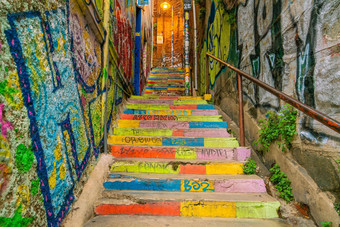色彩斑斓的步骤联合国教科文组织世界遗产城市瓦尔帕莱索智利