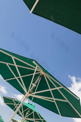 太阳绿色开放伞舒适的休息海洋个人海滩阳伞美丽的科特dazur海岸线安全如此附件中暑保护夏天概念假期