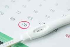 怀孕测试工具包日历关闭