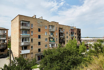 霍伦卡乌克兰8月后果俄罗斯入侵基辅地区Gostomel民事建筑轰炸严重损坏的