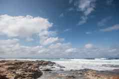 海景阳光明媚的夏天一天Formentera岛西班牙