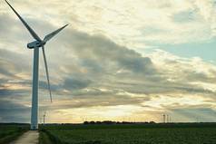 可再生能源大风扇集群风涡轮机站开放场