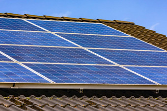 绿色能源一代太阳能光电板屋顶德国太阳能面板
