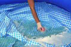 清洁聚氯乙烯充气游泳池清洁脏空池藻类
