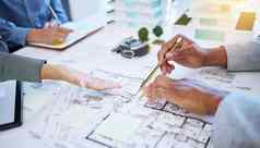 手体系结构蓝图设计财产建设建筑工程模型规划有创意的团队协作地板上计划草图画发展工业项目