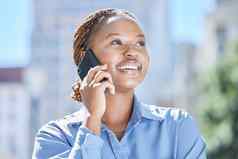 女人会说话的电话业务网络调用客户城市早....旅行上下班工作微笑快乐动机企业家科技全球成功愿景