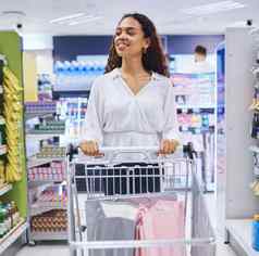 超市商店购物客户电车车健康健康的产品杂货店销售货物快乐搜索微笑女人购买零售食品杂货身体护理美礼物