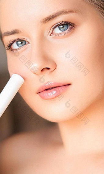 反老化美容美治疗产品女人激光设备皮肤重修的复兴过程护肤品例程
