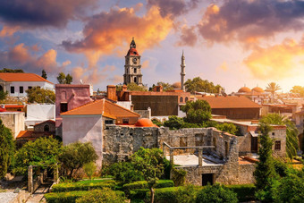 全景视图罗兹小镇罗兹岛希腊罗兹堡垒城市景观旅行目的地罗兹希腊
