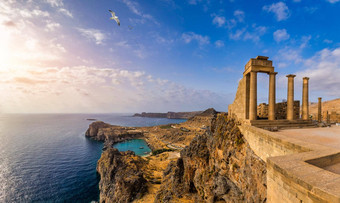 废墟卫城很漂亮的视图罗兹多德卡尼斯群岛岛屿希腊岛屿希腊卫城很漂亮的古老的体系结构罗兹希腊