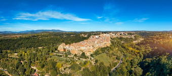 中世纪的pitigliano<strong>小镇</strong>凝灰岩岩石省格罗塞托托斯卡纳意大利pitigliano小中世纪的<strong>小镇</strong>南部托斯卡纳意大利