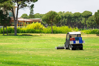 高尔夫球高尔夫球车收集高尔夫球球拾球器开车范围高尔夫球俱乐部