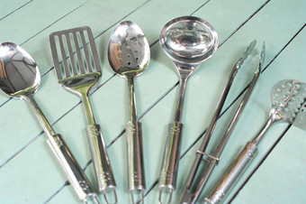 集清洁不锈钢钢厨房餐具
