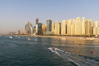 迪拜阿联酋海滩位于朱美拉海滩住宅区域迪拜阿联酋在户外