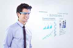 未来工作室拍摄年轻的商人白色背景聪明的眼镜检查天气预测