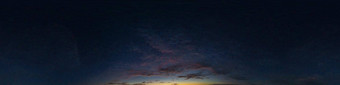 黑暗蓝色的天空全景日落卷云云无缝的Hdr帕诺球形equirectangular格式完整的天顶可视化天空更换空中无人机全景照片