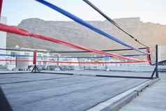户外体育空拳击环城市摔跤竞争运动员拳击手武术艺术角落里街健身锻炼锻炼打架南非洲