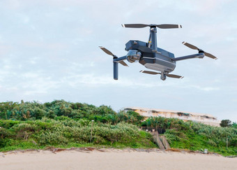 高科技无人机飞行天空无人机专业相机需要图片直升飞机高决议数字相机现代技术呈现