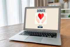 在线捐赠平台提供流行的钱发送系统