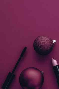 化妆化妆品产品集美品牌圣诞节出售促销活动奢侈品品红色的平铺背景假期设计