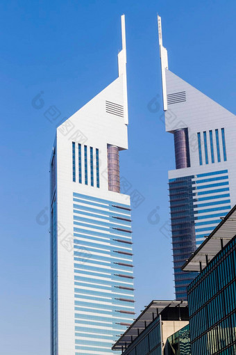 迪拜阿联酋拍摄具有里程碑<strong>意义</strong>的大白阿联酋航空公司塔在户外