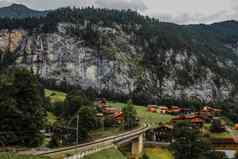 lauterbrunnen谷瑞士瑞士阿尔卑斯山脉村山美丽的景观欧洲铁路慢慢的