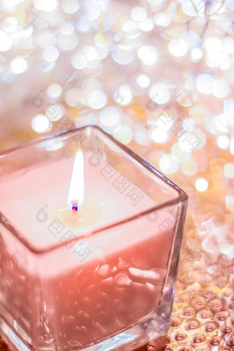 珊瑚芳香蜡烛圣诞节年闪闪发光的背景情人节一天奢侈品首页装饰假期季节品牌设计