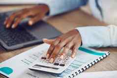 计算器会计金融会计金融文档检查销售收入公司办公室数据分析通货膨胀非洲员工工作预算电子表格